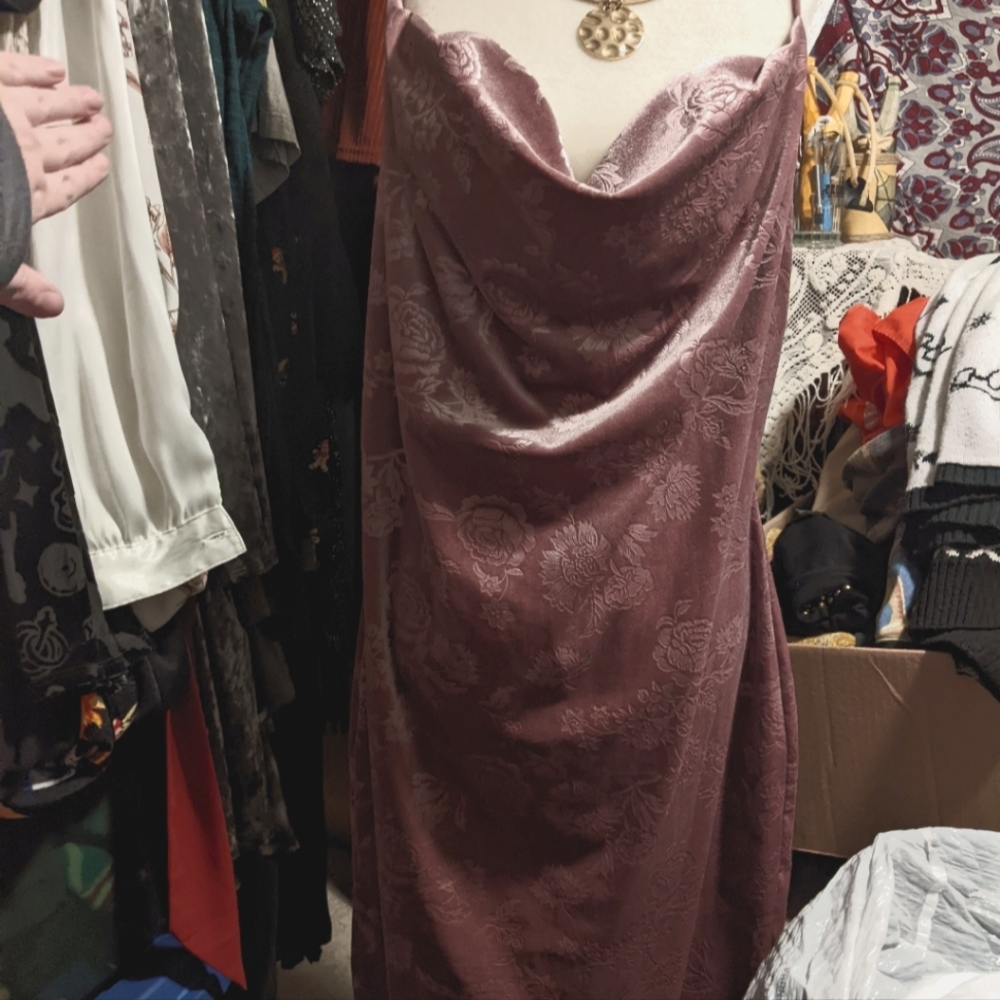 Mauve velvety burn out floral dress